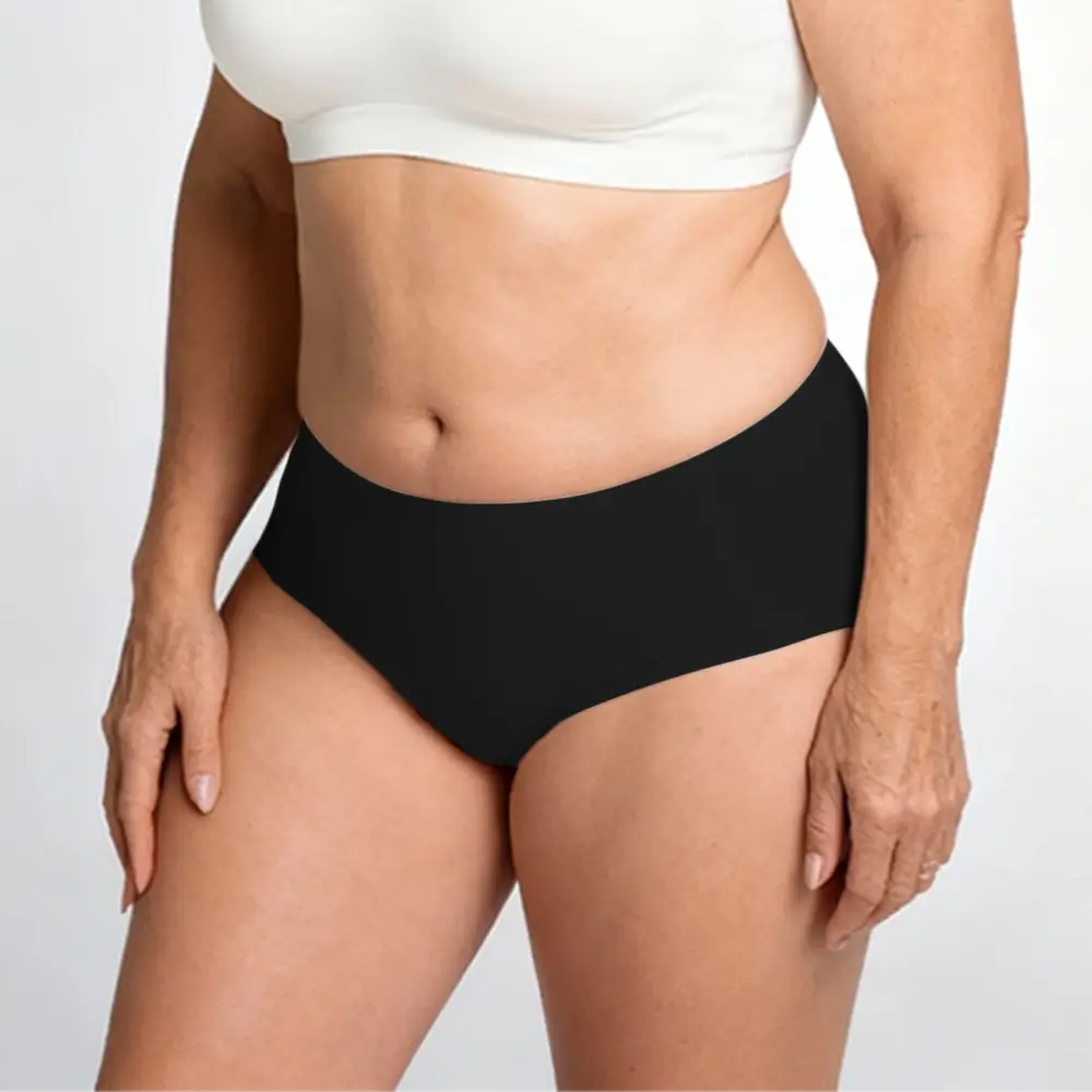Breathable Seamless Mid-Rise Briefs